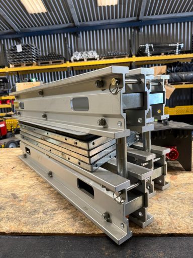 mvp vulcanising press